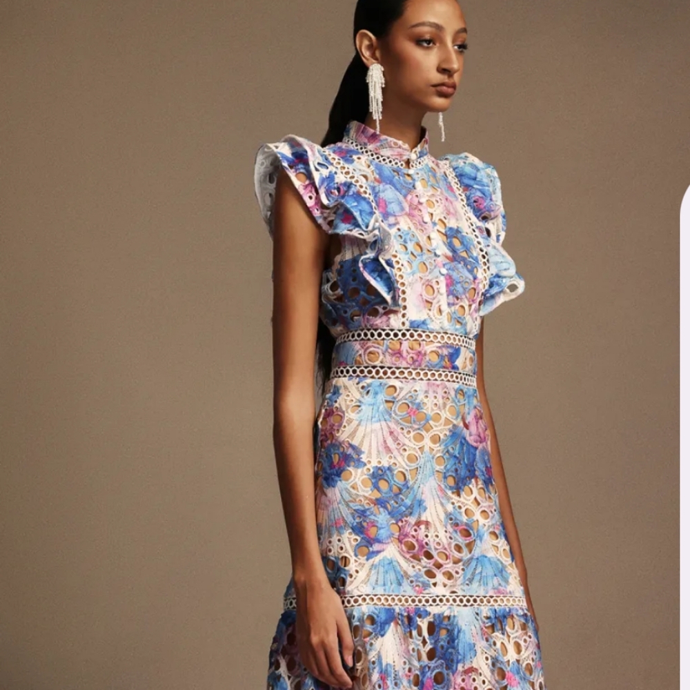 Bella Barnet Floral Lace Maxi Dress - Picture 4 of 8